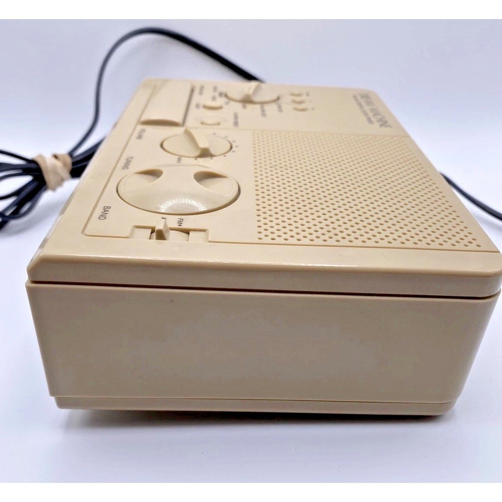 Vintage Sony Dream Machine ICF-C24 AM/FM Alarm Clock Radio Beige TESTED - Picture 7 of 7